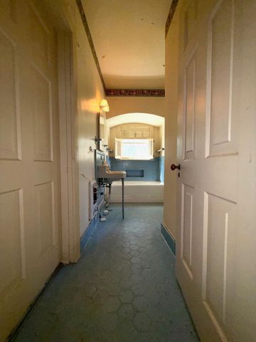 27 Covington Drive, Longview, TX 75602