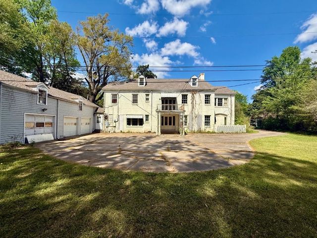 27 Covington Drive, Longview, TX 75602