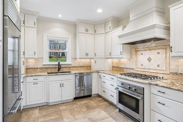 2158 Key Dr, Brentwood, TN 37027