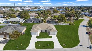 1045/1047 11th TER, Cape Coral, FL 33990