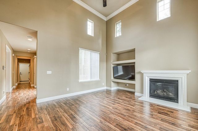 3859 Richmond Avenue, Clovis, CA 93619