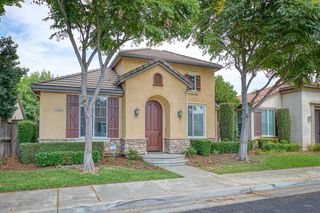 3859 Richmond Avenue, Clovis, CA 93619