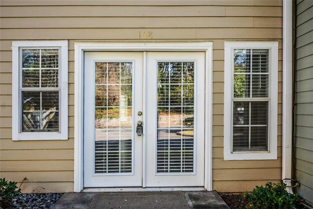 1731 Pryor SW Road 108, Atlanta, GA 30315