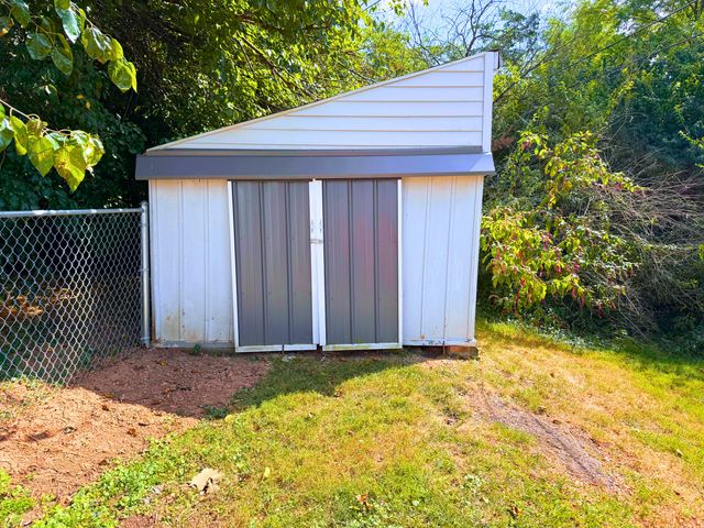 1956 Cypress Street, Paris, KY 40361