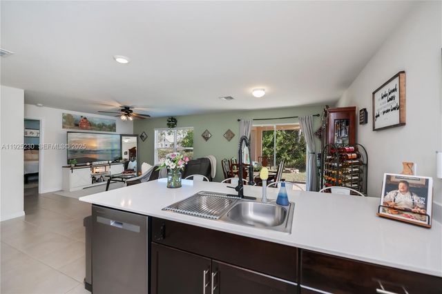 6058 S Moss Circle, La Belle, FL 33935