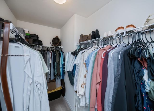 6058 S Moss Circle, La Belle, FL 33935