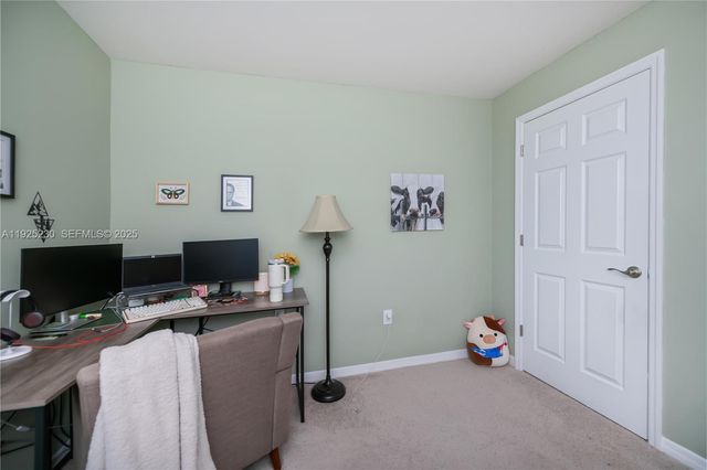 6058 S Moss Circle, La Belle, FL 33935