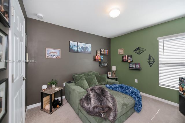 6058 S Moss Circle, La Belle, FL 33935