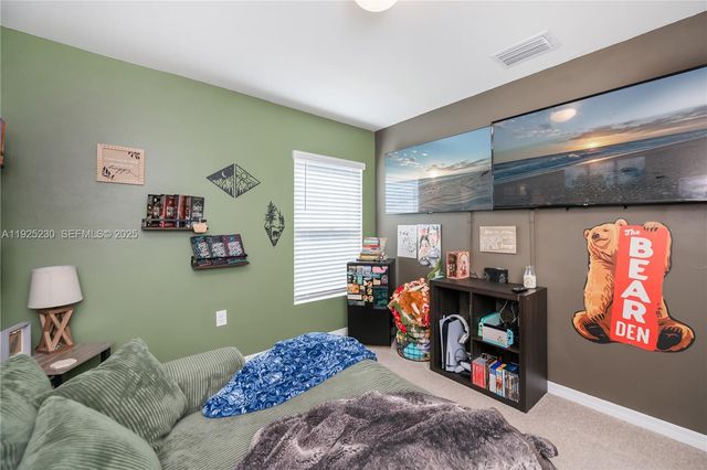 6058 S Moss Circle, La Belle, FL 33935