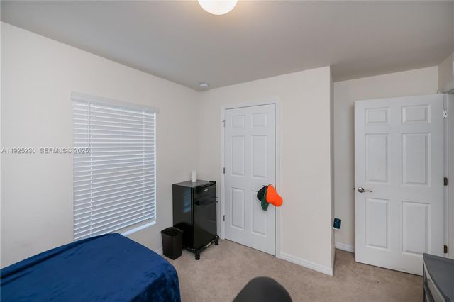 6058 S Moss Circle, La Belle, FL 33935