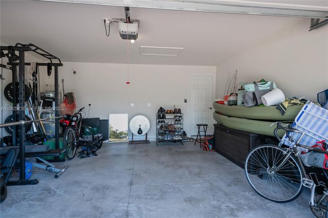 6058 S Moss Circle, La Belle, FL 33935