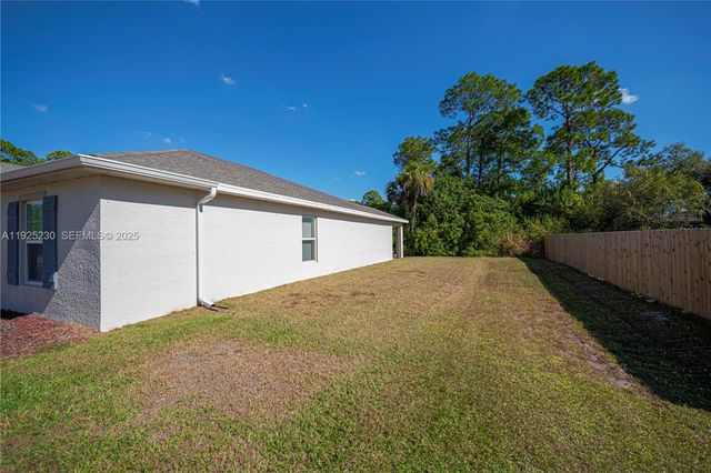 6058 S Moss Circle, La Belle, FL 33935