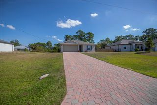 6058 S Moss Circle, La Belle, FL 33935