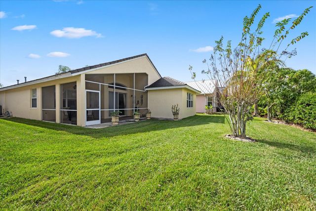 171 NW Swann Mill Circle, Port St Lucie, FL 34986