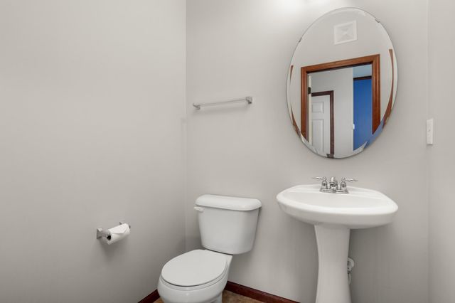 4940 Underwood Lane N 4940G, Plymouth, MN 55442