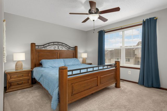 4940 Underwood Lane N 4940G, Plymouth, MN 55442