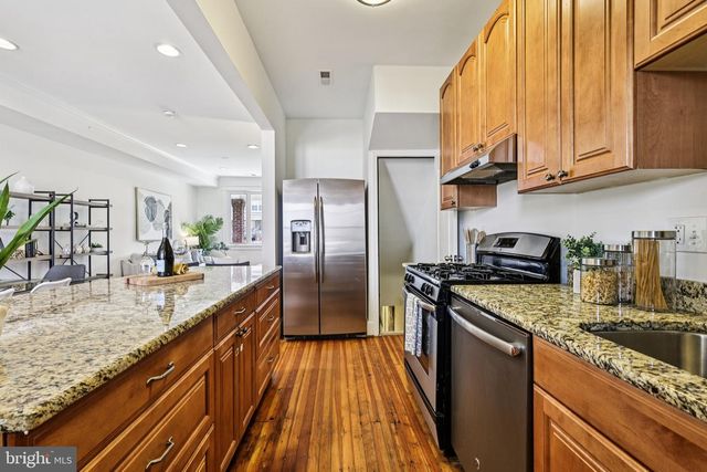 617 FARRAGUT ST NW, Washington, DC 20011