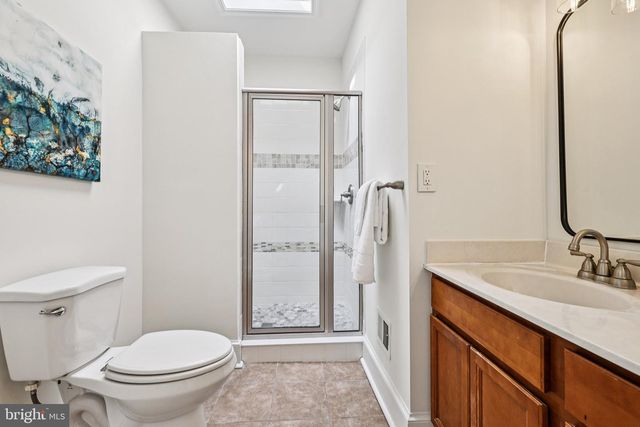 617 FARRAGUT ST NW, Washington, DC 20011