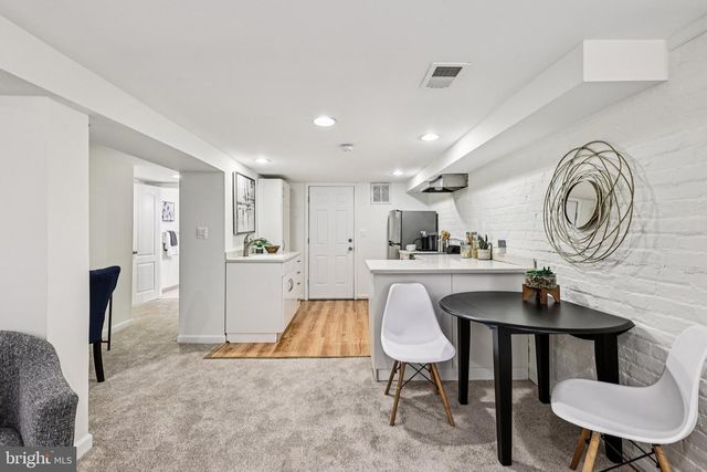 617 FARRAGUT ST NW, Washington, DC 20011