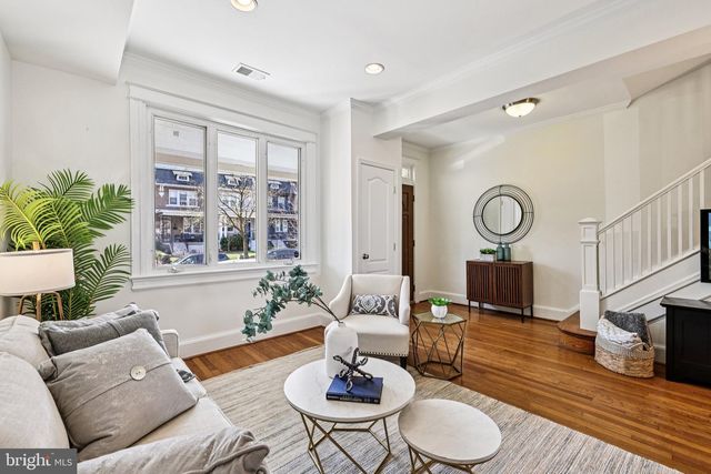 617 FARRAGUT ST NW, Washington, DC 20011