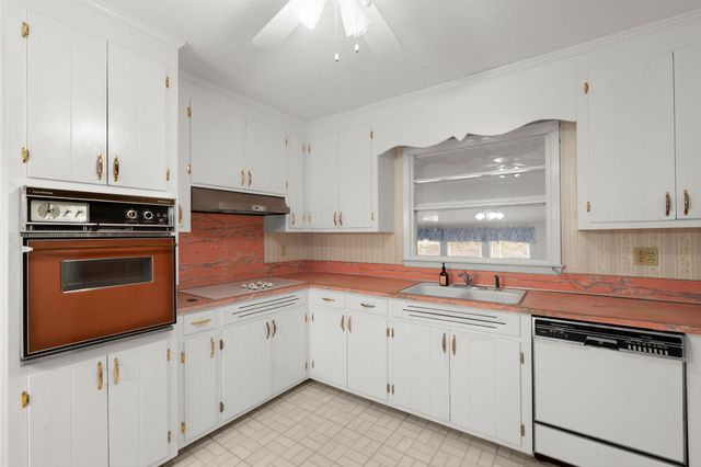 772 Hillsboro Road, Orangeburg, SC 29118