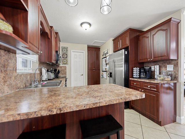 15040 SW 306th St, Homestead, FL 33033