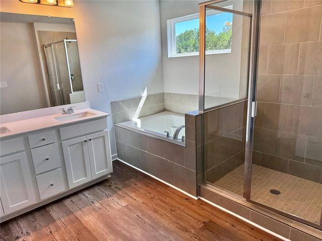 440 Point Place Drive, Loganville, GA 30052