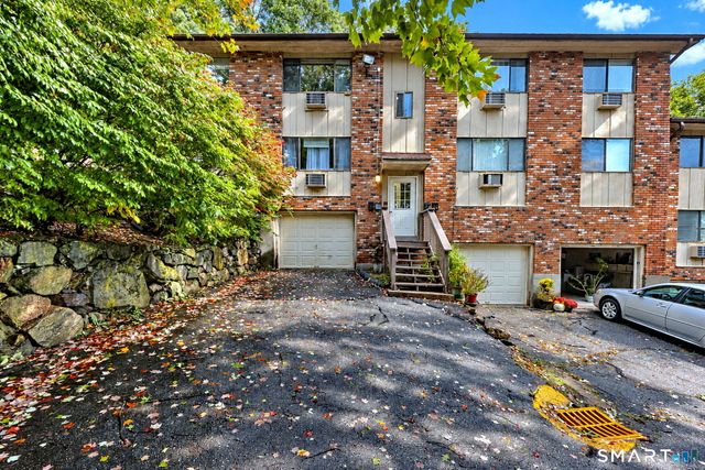31 Kay Lane A, Waterbury, CT 06708
