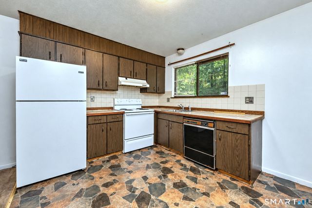 31 Kay Lane A, Waterbury, CT 06708