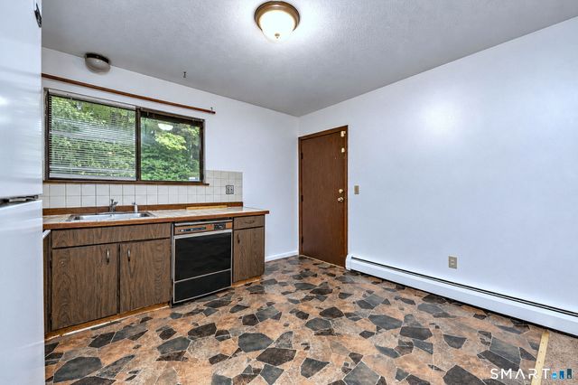 31 Kay Lane A, Waterbury, CT 06708