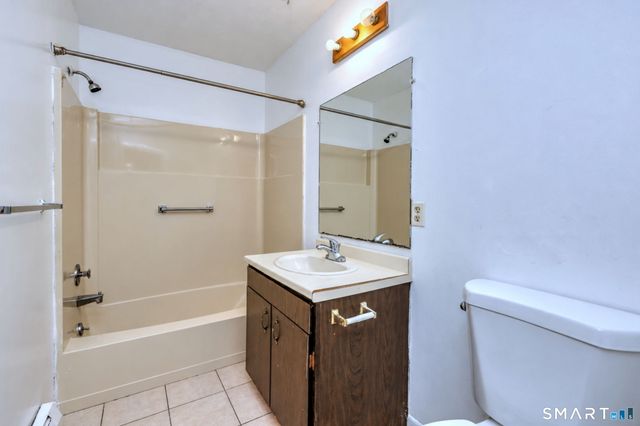 31 Kay Lane A, Waterbury, CT 06708