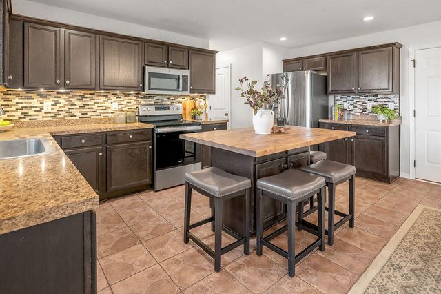 152 Schneider Boulevard, Georgetown, KY 40324