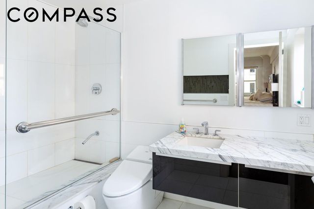 159 W 53rd St Apt 18H, New York City, NY 10019