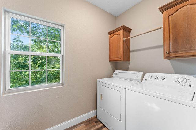 2505 Talking Rocks Road, Branson West, MO 65737