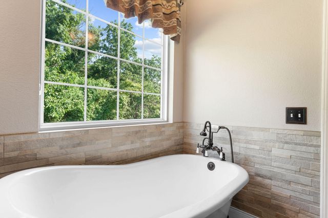 2505 Talking Rocks Road, Branson West, MO 65737