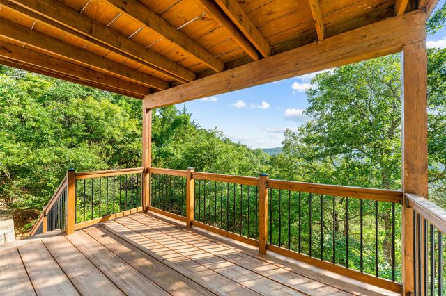 2505 Talking Rocks Road, Branson West, MO 65737