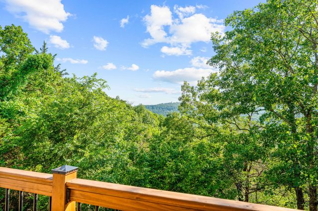 2505 Talking Rocks Road, Branson West, MO 65737
