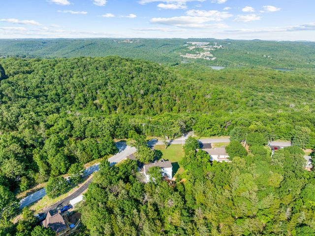 2505 Talking Rocks Road, Branson West, MO 65737