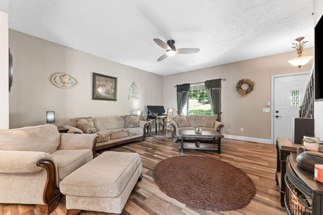 2505 Talking Rocks Road, Branson West, MO 65737