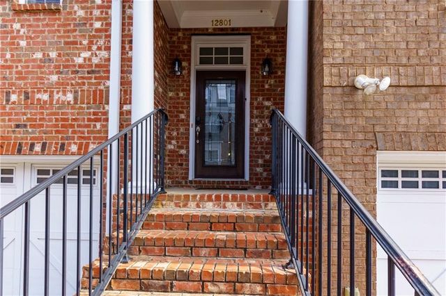 12801 Doe Drives, Alpharetta, GA 30004