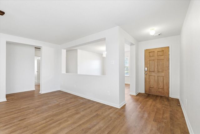 4715 Bentonite Boulevard, Baytown, TX 77521