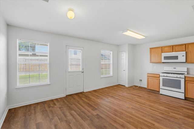 4715 Bentonite Boulevard, Baytown, TX 77521