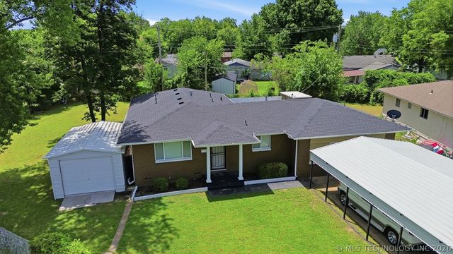 1940 E 50th Place N, Tulsa, OK 74130