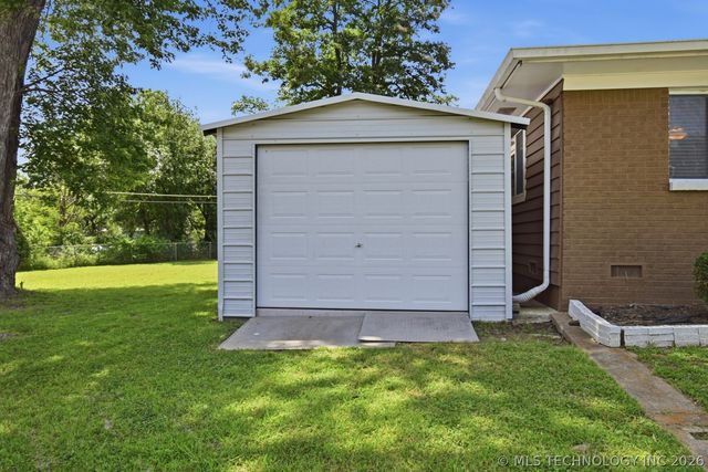 1940 E 50th Place N, Tulsa, OK 74130