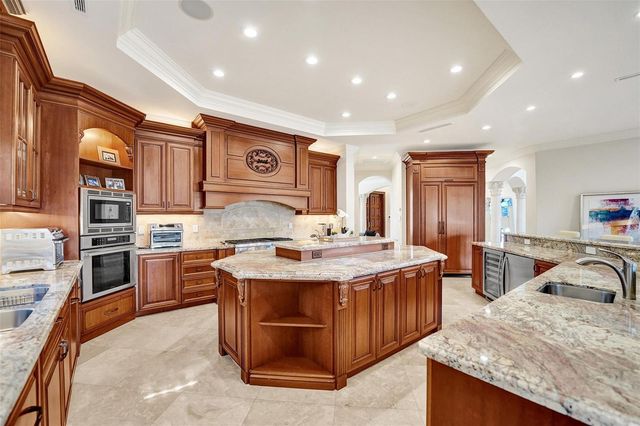 642 Palm Drive, Hallandale Beach, FL 33009