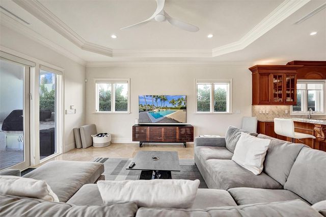 642 Palm Drive, Hallandale Beach, FL 33009