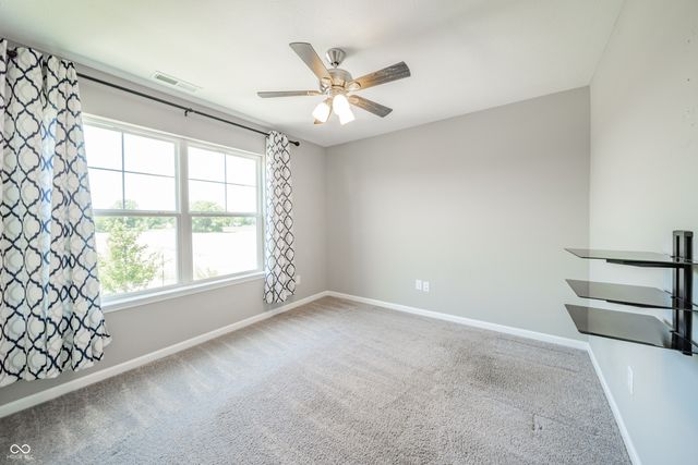 610 Persimmon Pass, Lapel, IN 46051