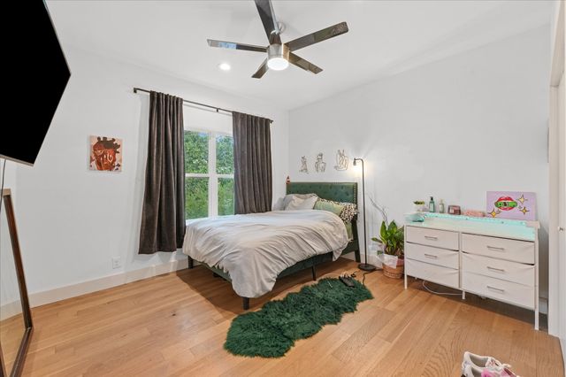 2403 Dathe Street, Dallas, TX 75215