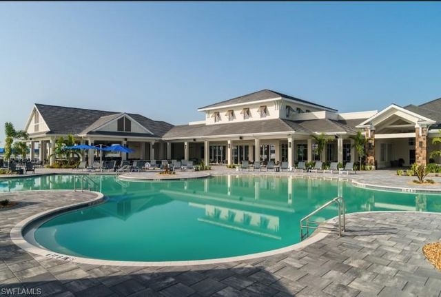 13615 Blue Bay CIR, Fort Myers, FL 33913