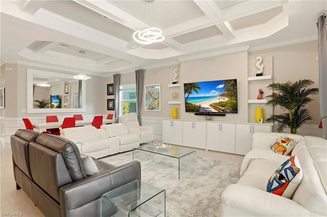 13615 Blue Bay CIR, Fort Myers, FL 33913